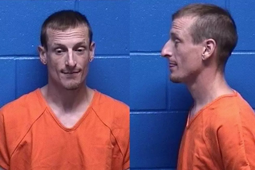 Suspected Drunk Driver Flees From Police With Two Kids in the Car